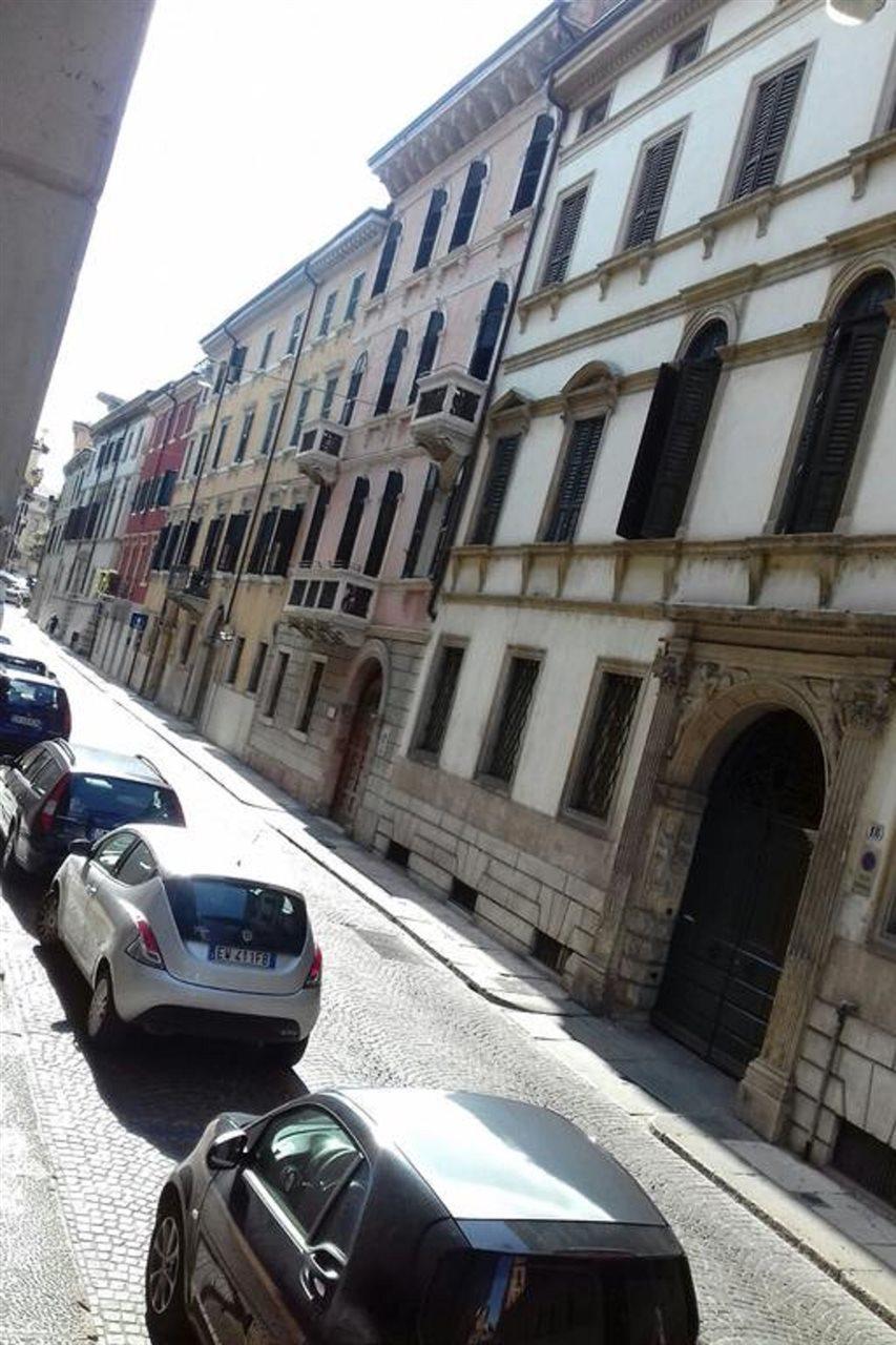 Arcadia Apartment Verona Bagian luar foto